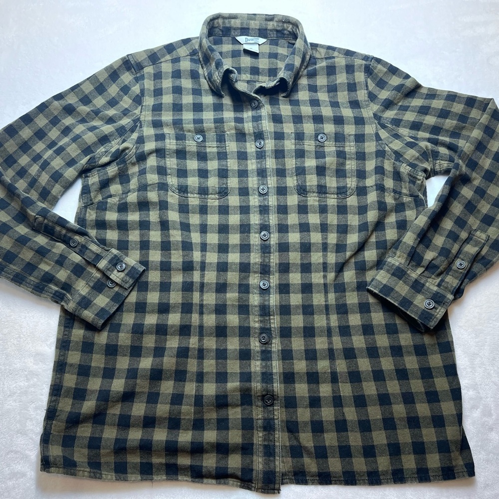 Duluth Trading Co Women’s Plaid Flannel Button-Down Shirts Size Medium